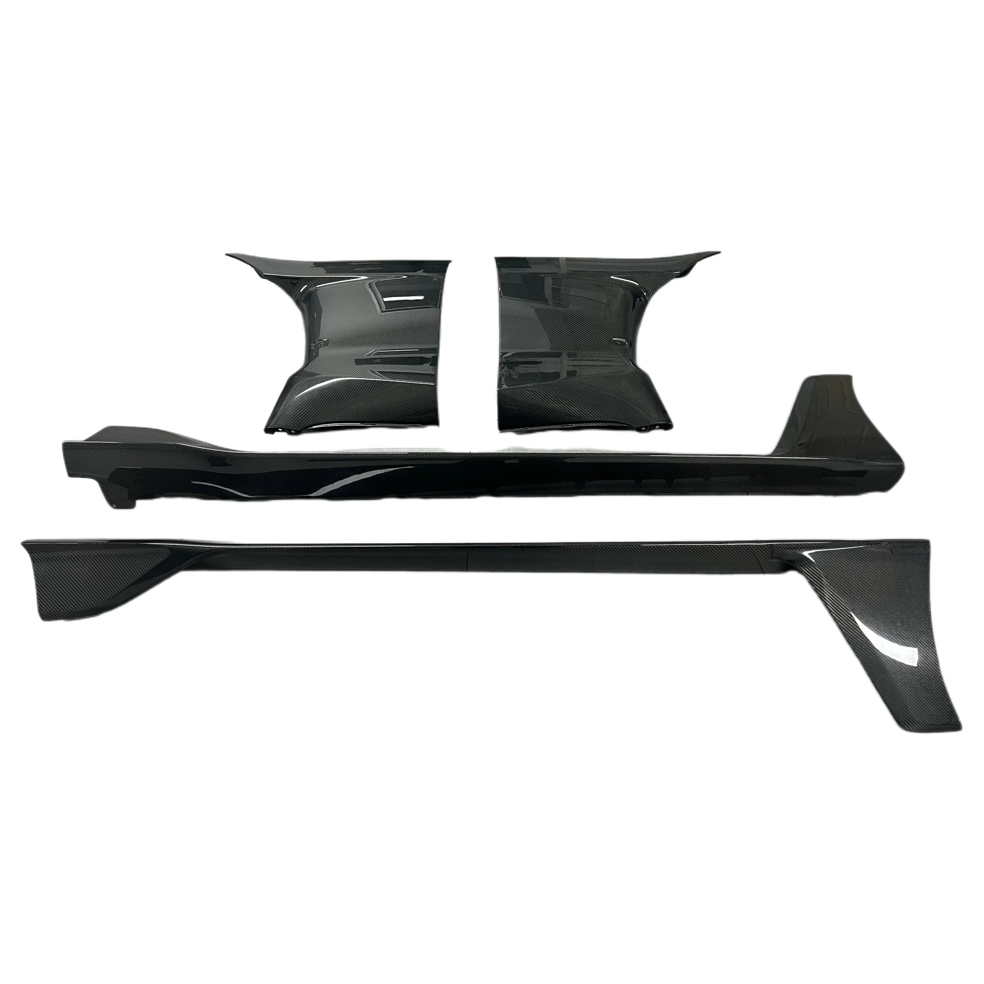 TOYOTA GR SUPRA A90 CARBON FIBRE SIDE SKIRTS AND FENDERS (2019+)