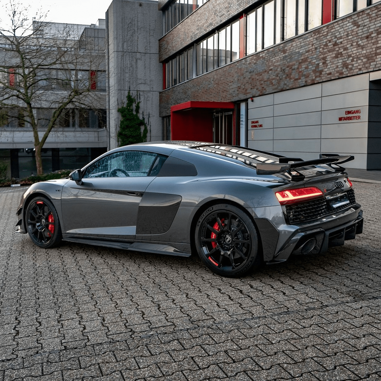 AUDI R8 V10 GEN 2 FL PRE - PREG CARBON FIBER GT STYLE SIDE SKIRTS (2020 - 2023) - AutoTailor