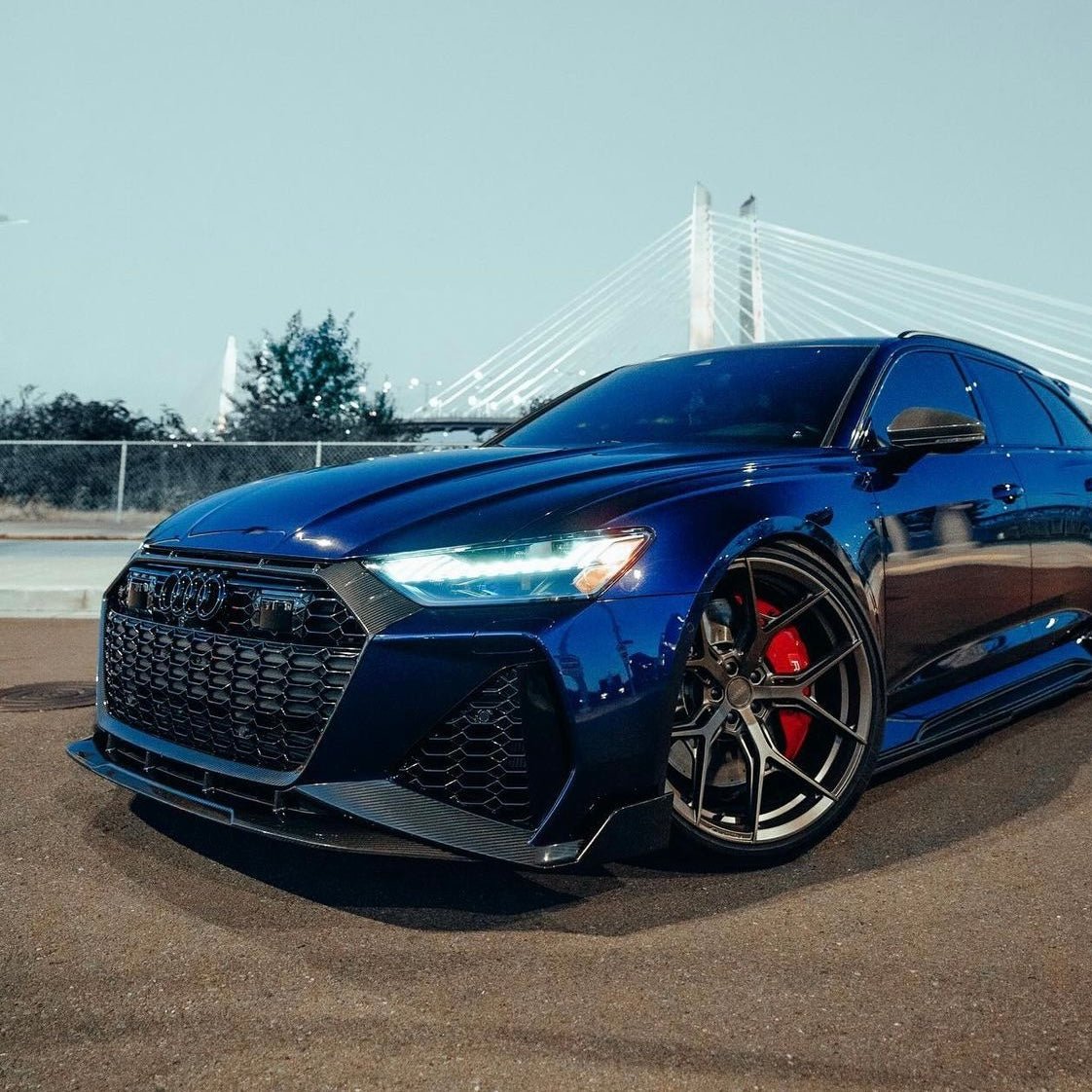 AUDI RS6 C8 AVANT PRE - PREG CARBON FIBER FRONT SPLITTER (2019 - 2021) - AutoTailor