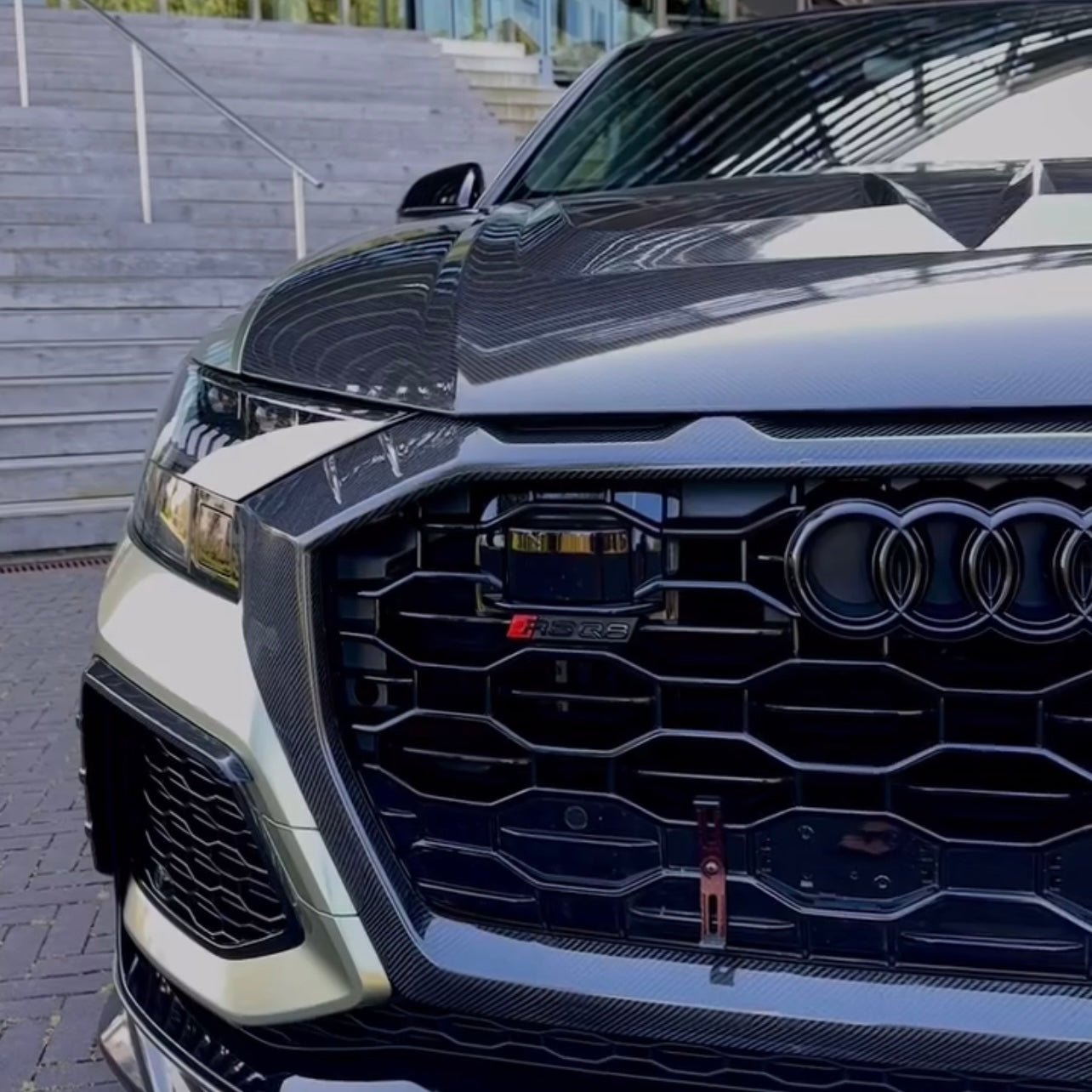 AUDI RSQ8 CARBON FIBER FRONT GRILLE TRIM COVER (2020+) - AutoTailor