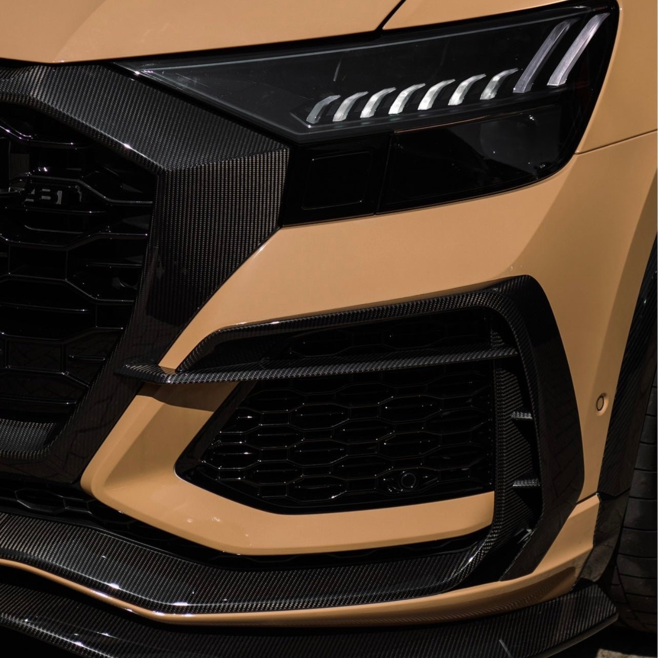 AUDI RSQ8 PRE - PREG CARBON FIBER FRONT FOG LIGHT TRIMS (2020+) - AutoTailor