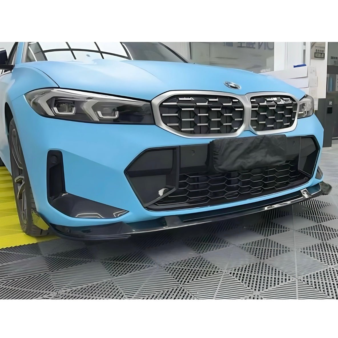 BMW 3 SERIES G20 LCI (M SPORT) CARBON FIBER FRONT SPLITTER (2022+) - AutoTailor