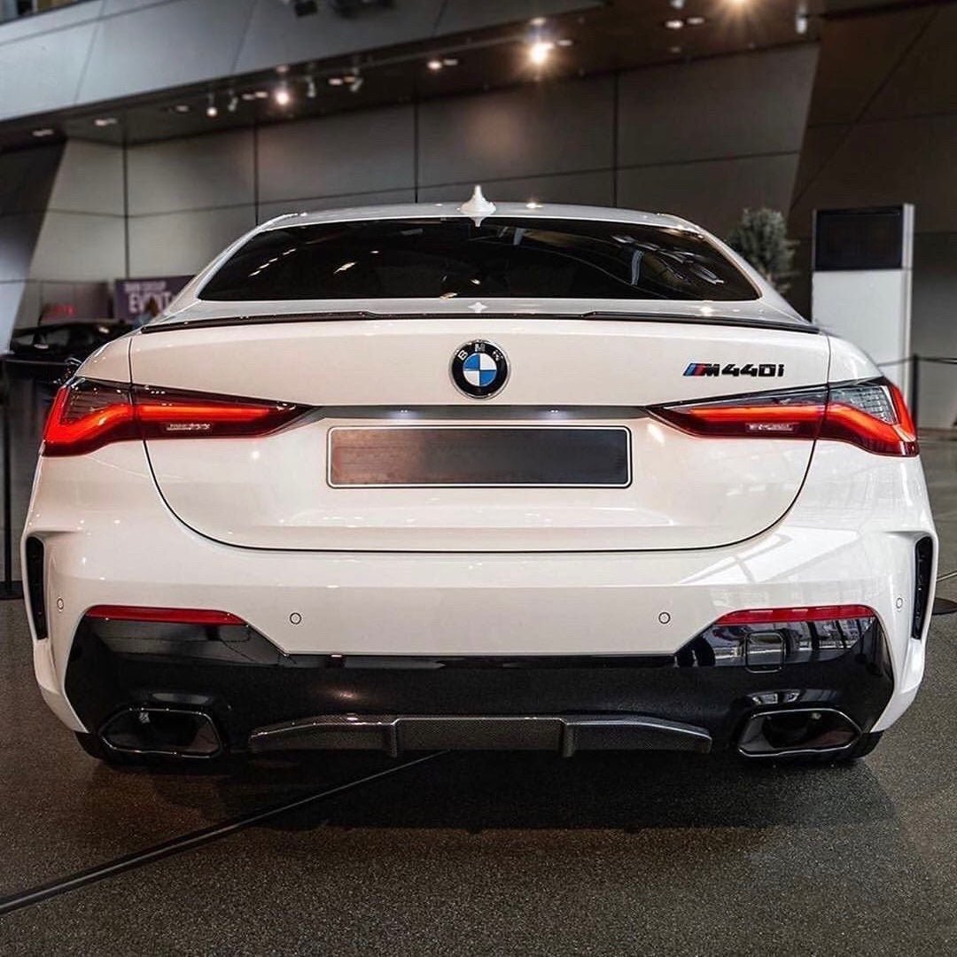 BMW 4 SERIES G22/G23 (M SPORT) CARBON FIBER MP REAR DIFFUSER (2020+) - AutoTailor