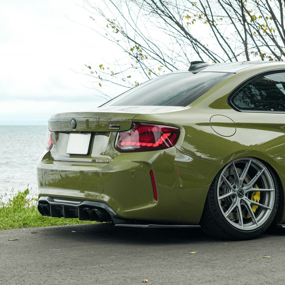 BMW M2 / M2C F87 PRE - PREG CARBON FIBER REAR DIFFUSER (2016 - 2021) - AutoTailor