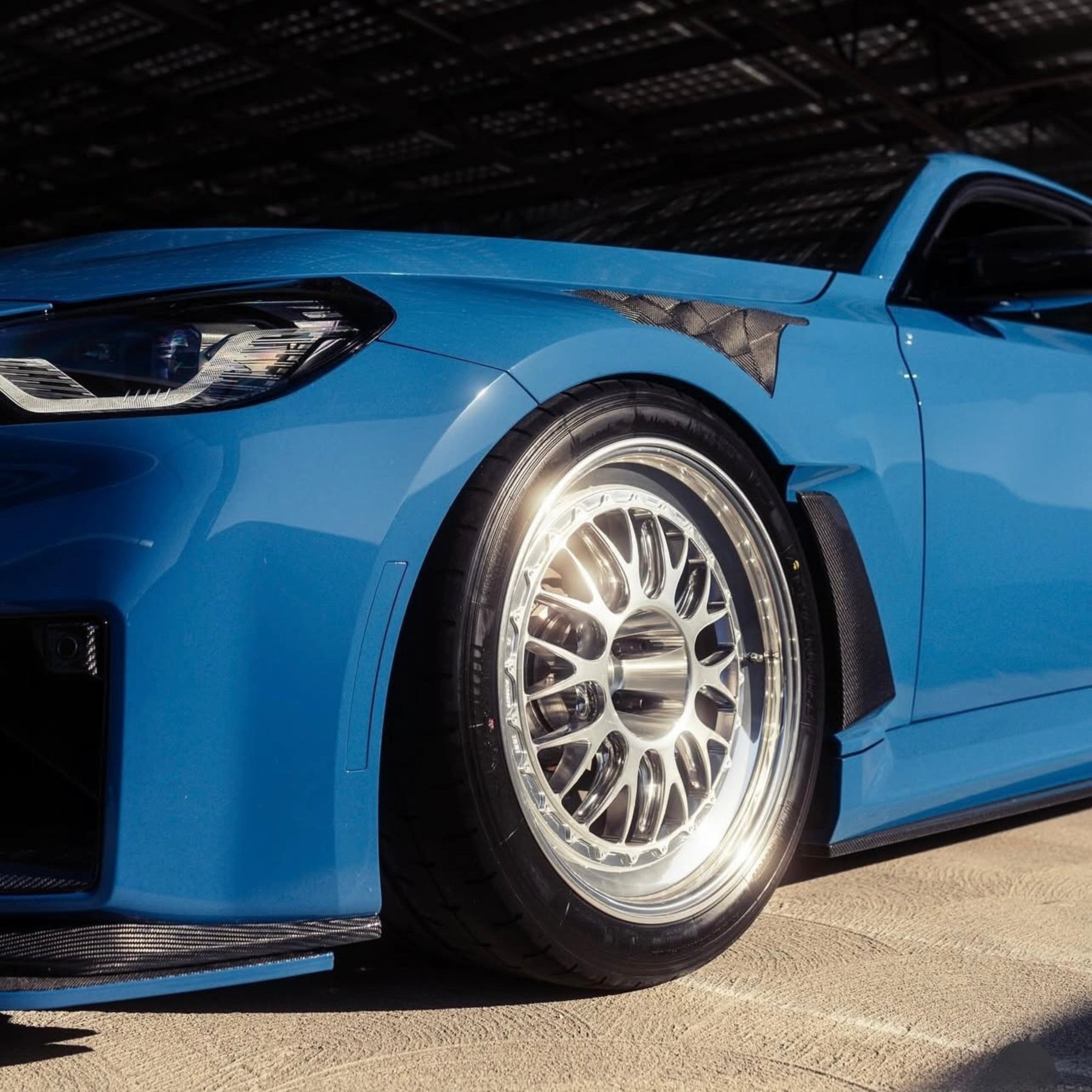 BMW M2 G87 PRE-PREG CARBON FIBRE FRONT FENDERS (2023+)