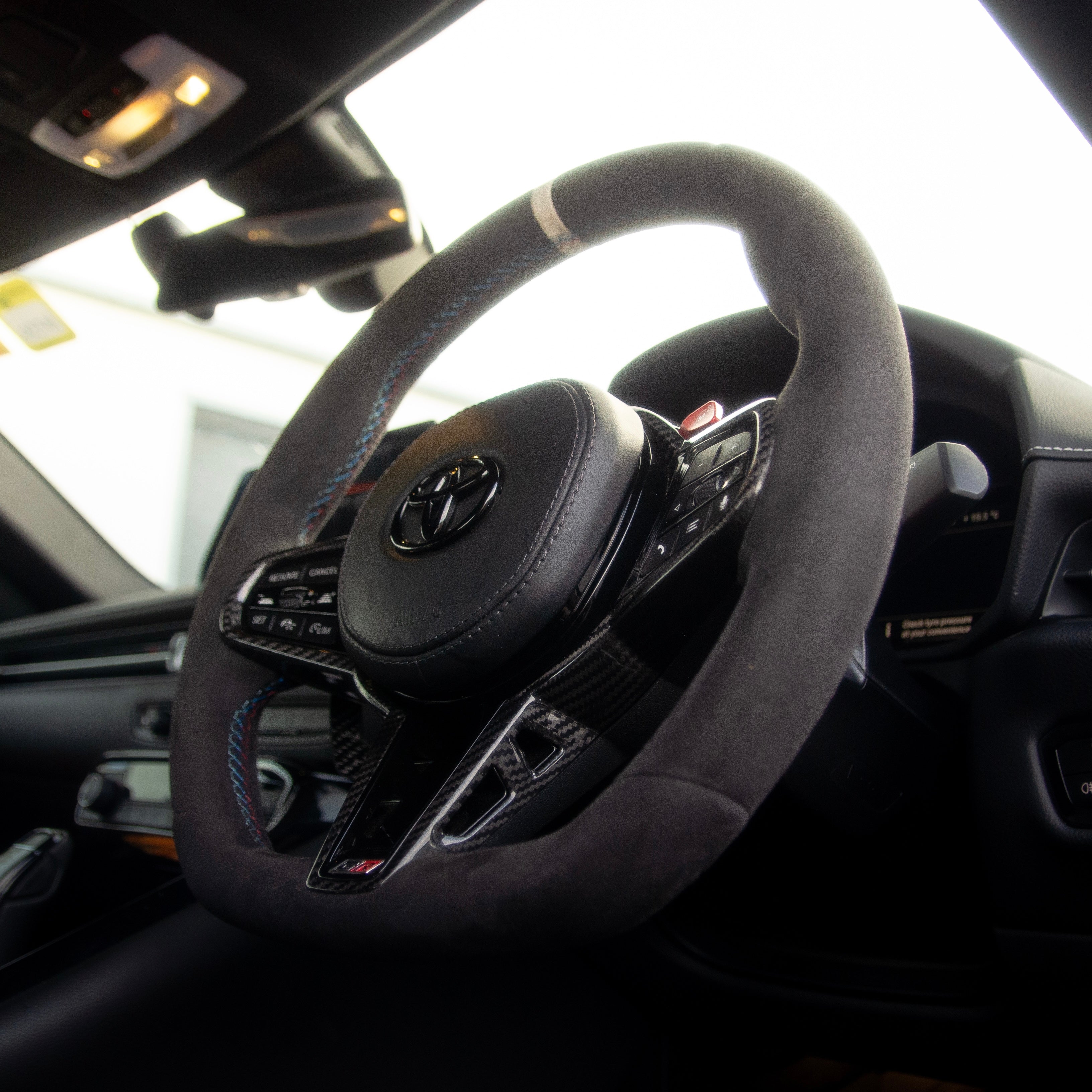 TOYOTA GR SUPRA A90 BMW G8X CS STEERING WHEEL (2019+)