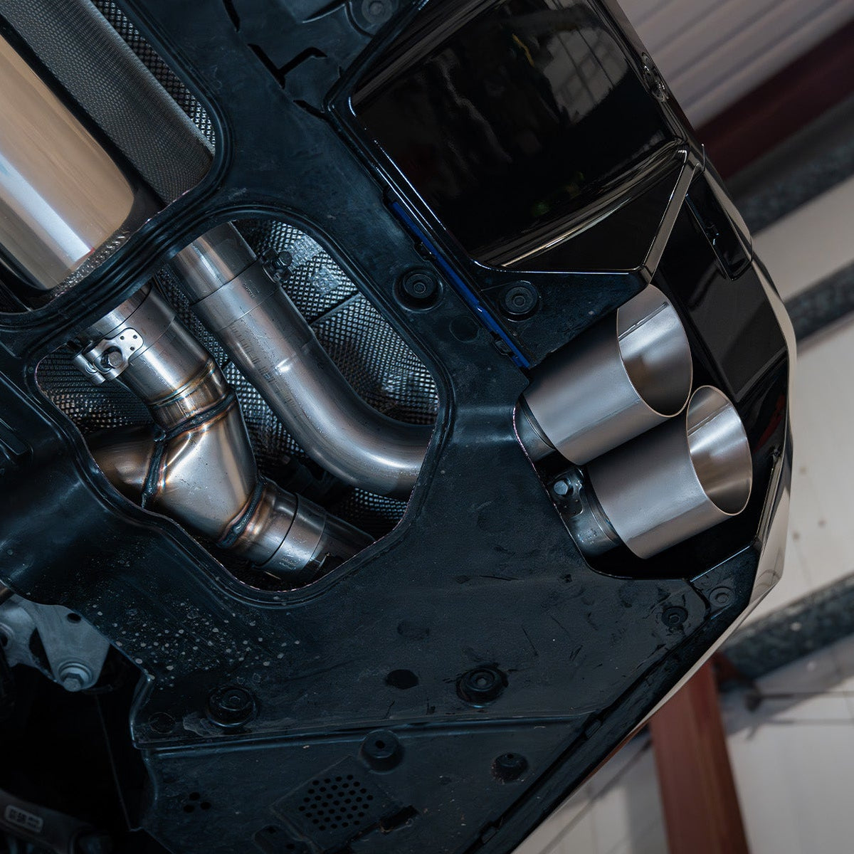 MILLTEK SPORT AXLE-BACK EXHAUST SYSTEM - BMW M5 G90/G99