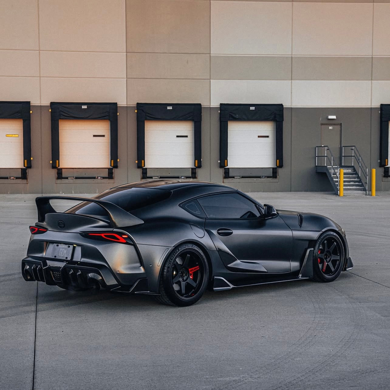 TOYOTA GR SUPRA A90 CARBON FIBRE SIDE SKIRTS AND FENDERS (2019+)