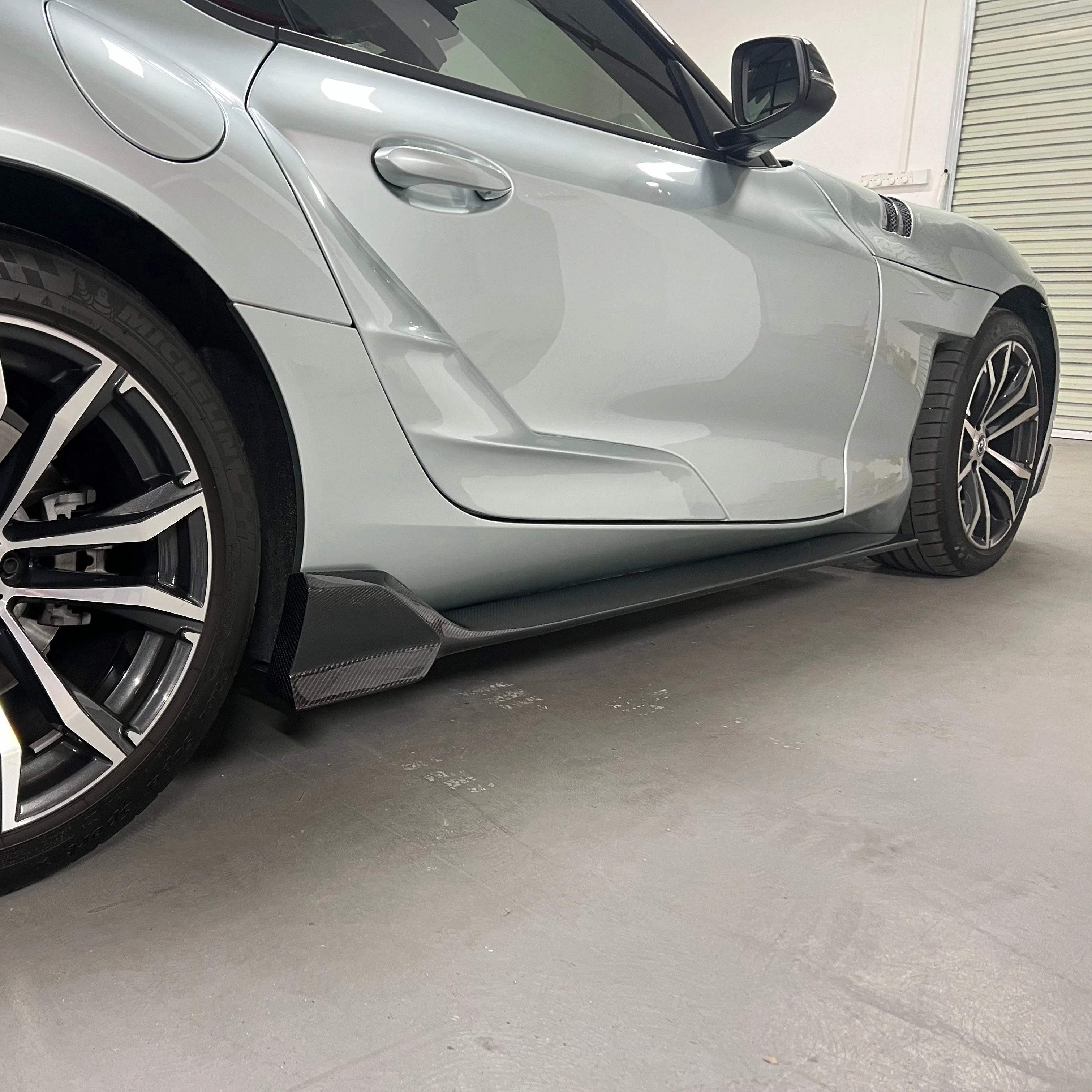TOYOTA GR SUPRA A90 CARBON FIBRE SIDE SKIRTS (2019+)
