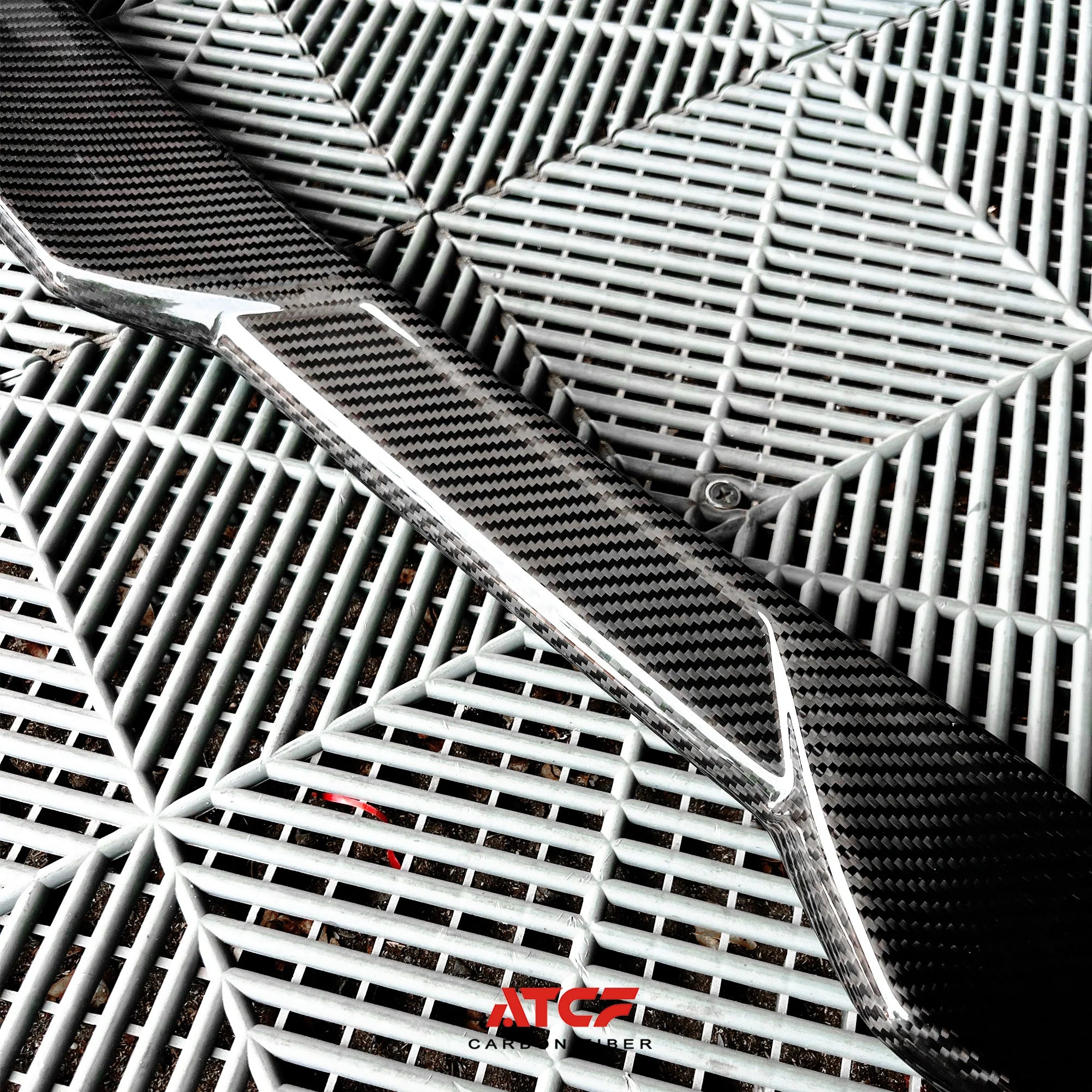 BMW M2 G87 / 2 SERIES G42 PRE-PREG CARBON FIBER REAR SPOILER LIP (2022+)