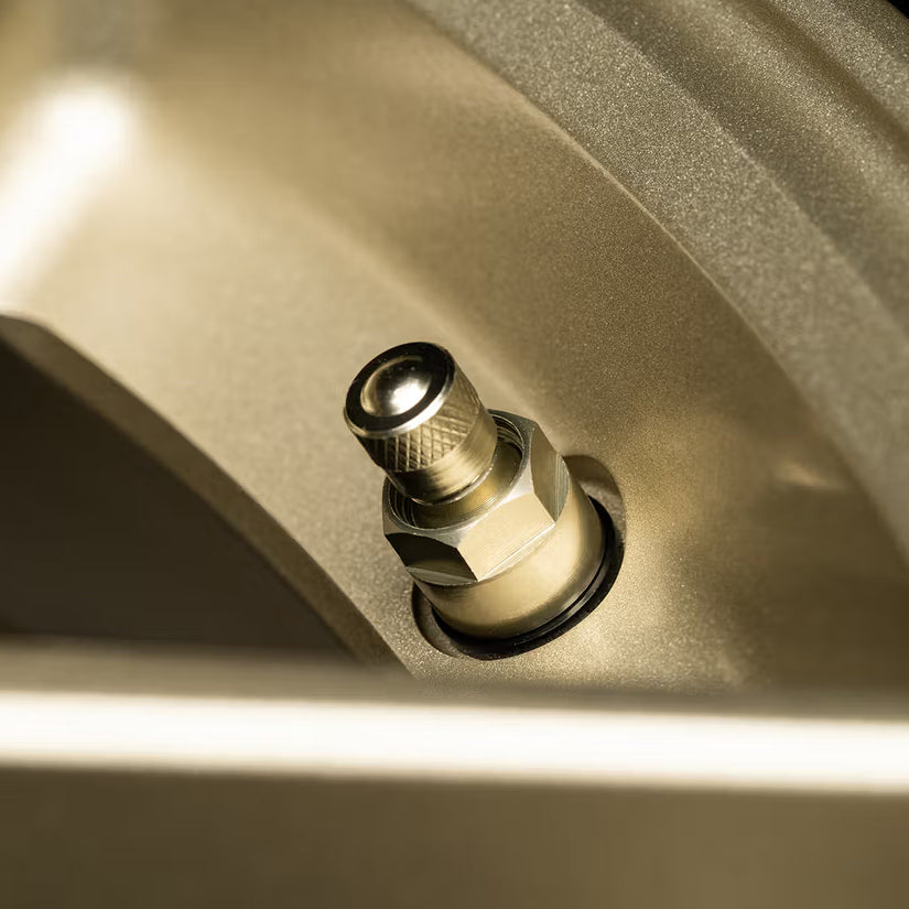 Apex Low Profile Metal Valve Wheel Stems