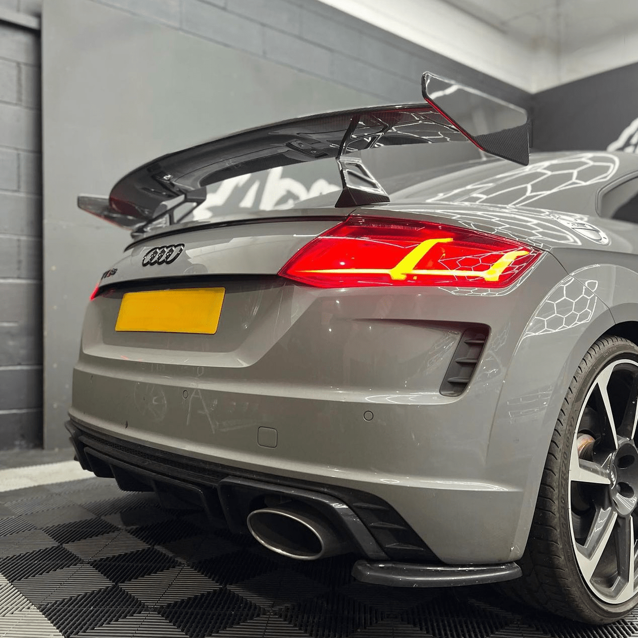 AUDI TT RS MK3 PRE - PREG CARBON FIBER REAR WING (2015 - 2020) - AutoTailor