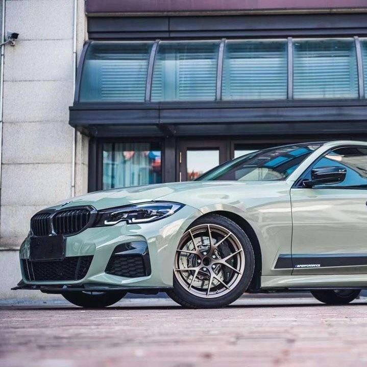 BMW 3 SERIES G20 G21 (M SPORT) CARBON FIBER FRONT SPLITTER (2019 - 2022) - AutoTailor