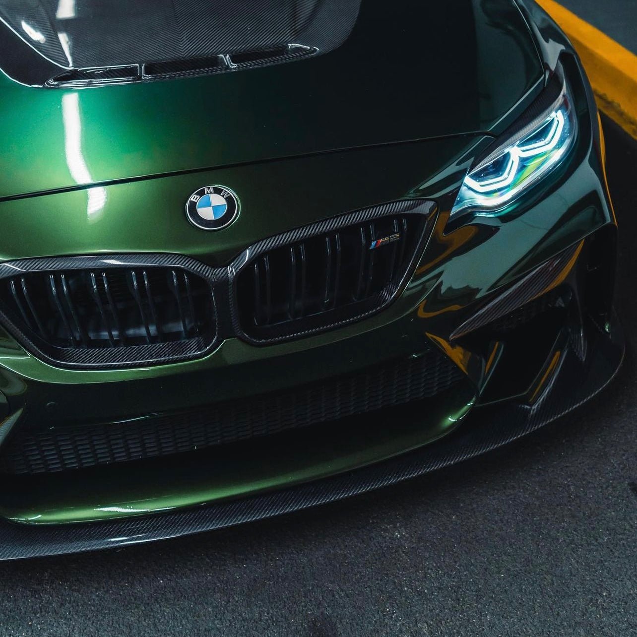 BMW M2 COMPETITION F87 PRE - PREG CARBON FIBER FRONT GRILLE TRIM (2018 - 2021) - AutoTailor