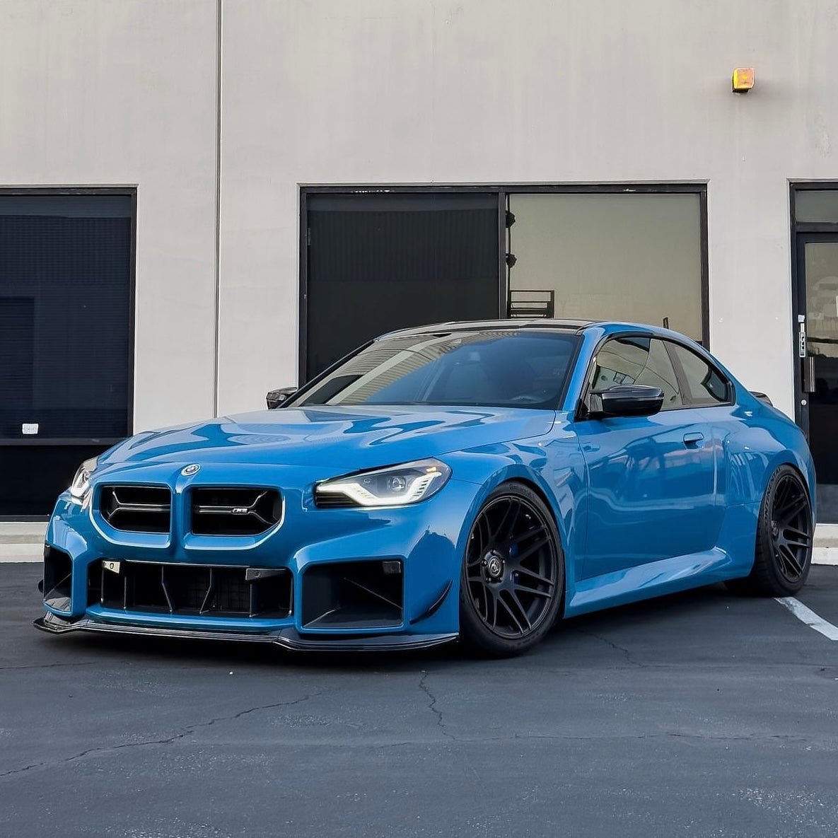 BMW M2 G87 PRE - PREG CARBON FIBER CSL FRONT GRILLE (2023+) - AutoTailor