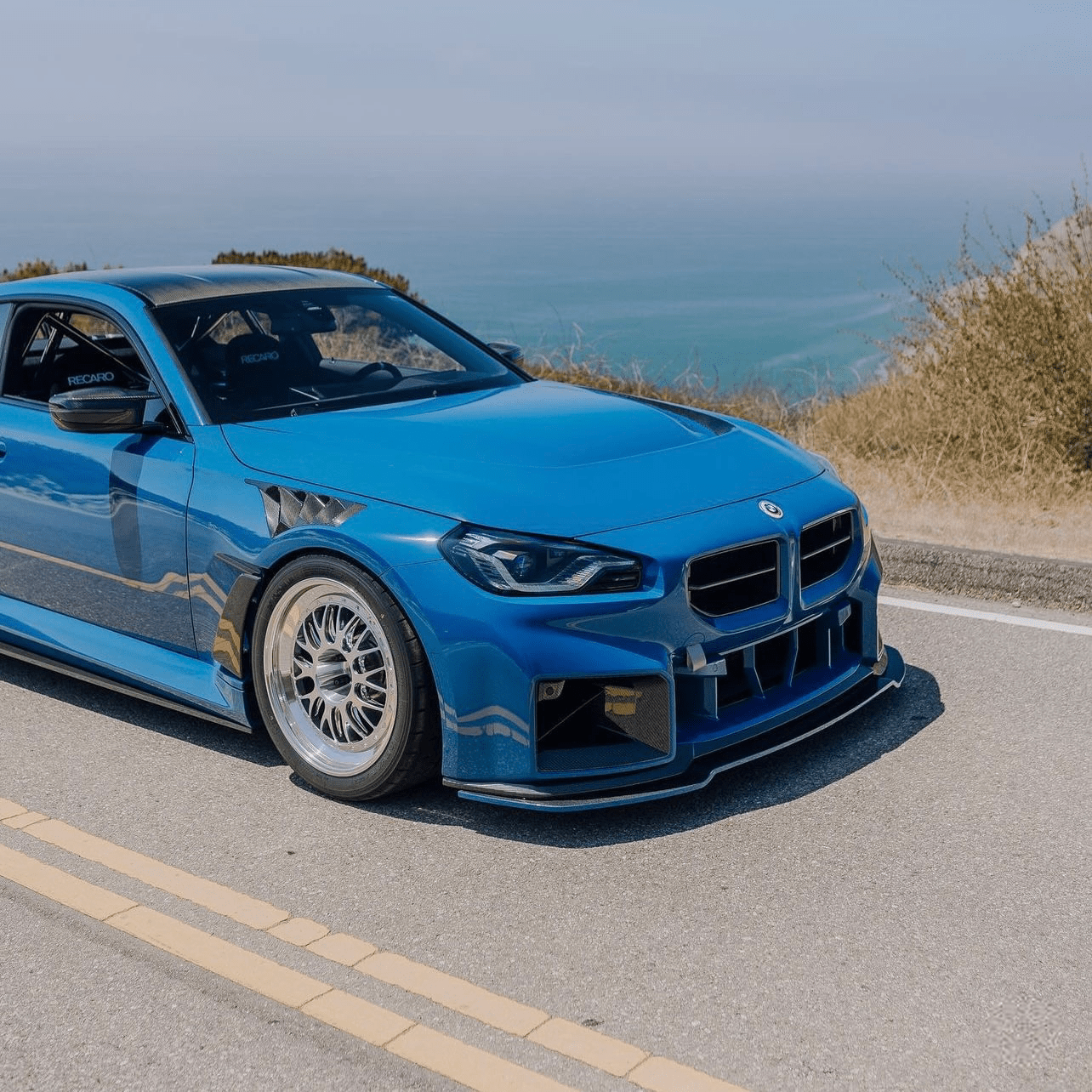 BMW M2 G87 PRE - PREG CARBON FIBER FRONT GRILLE (2023+) - AutoTailor
