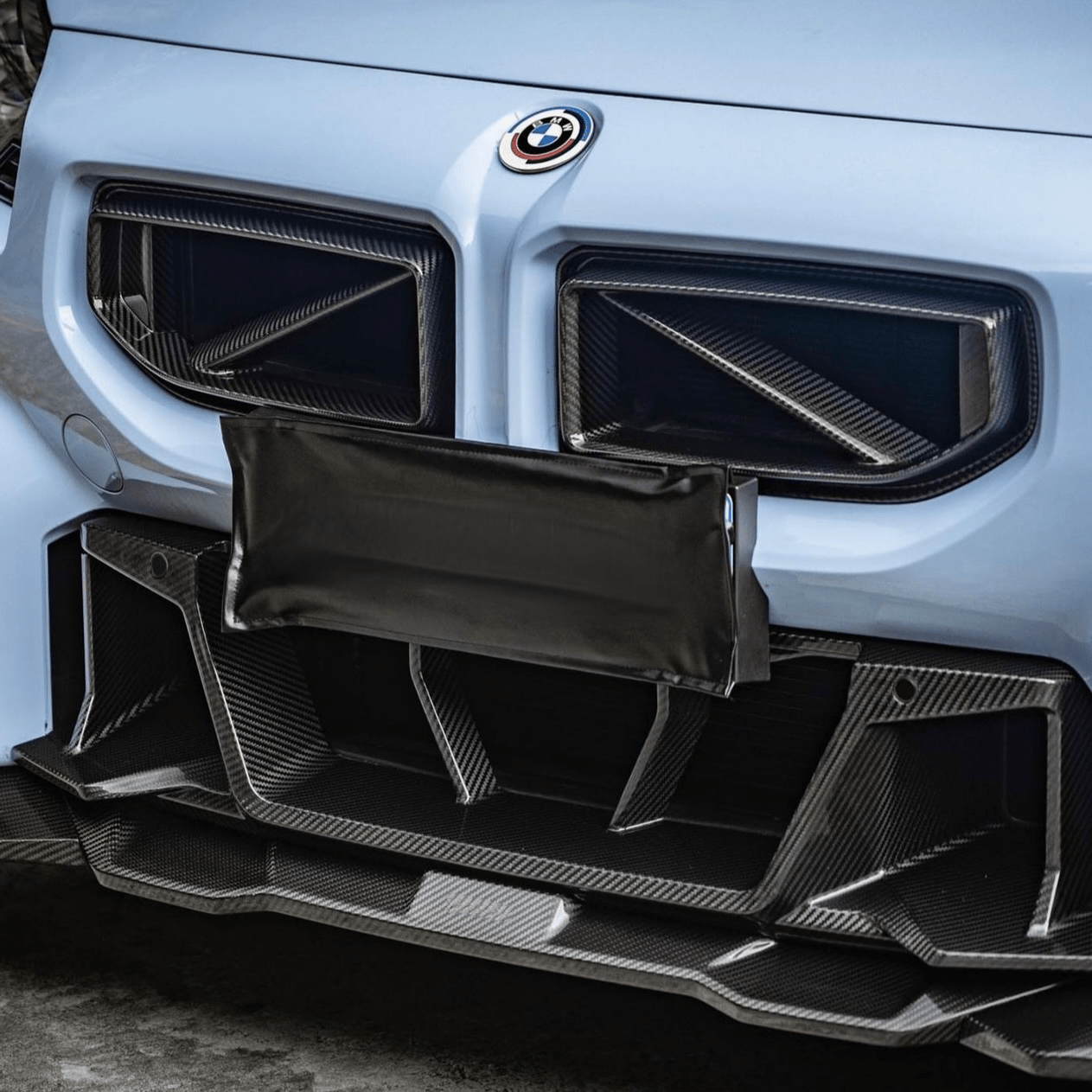 BMW M2 G87 PRE - PREG CARBON FIBER LOWER GRILLE (2023+) - AutoTailor