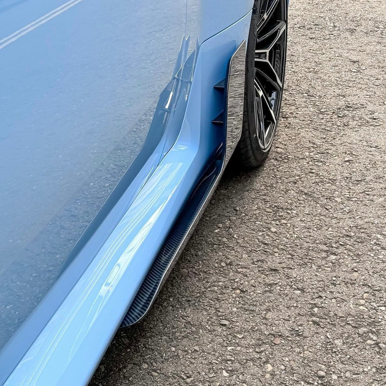 BMW M2 G87 PRE - PREG CARBON FIBER M PERFORMANCE SIDE SKIRTS (2023+) - AutoTailor