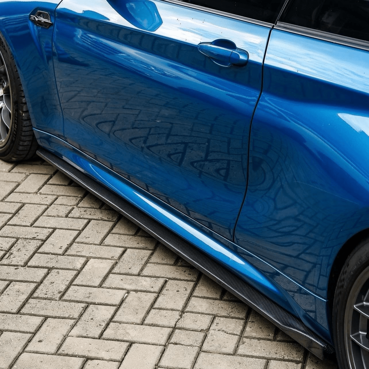 BMW M2 / M2C F87 CARBON FIBER SIDE SKIRTS (2016 - 2021) - AutoTailor