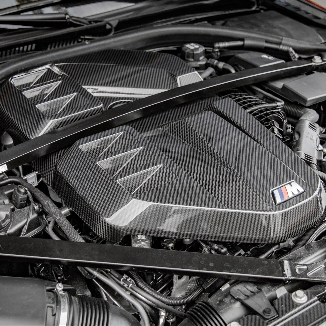 BMW M2 M3 M4 G87/G80/G81/G82/G83 PRE - PREG CARBON FIBER ENGINE COVER (2021+) - AutoTailor