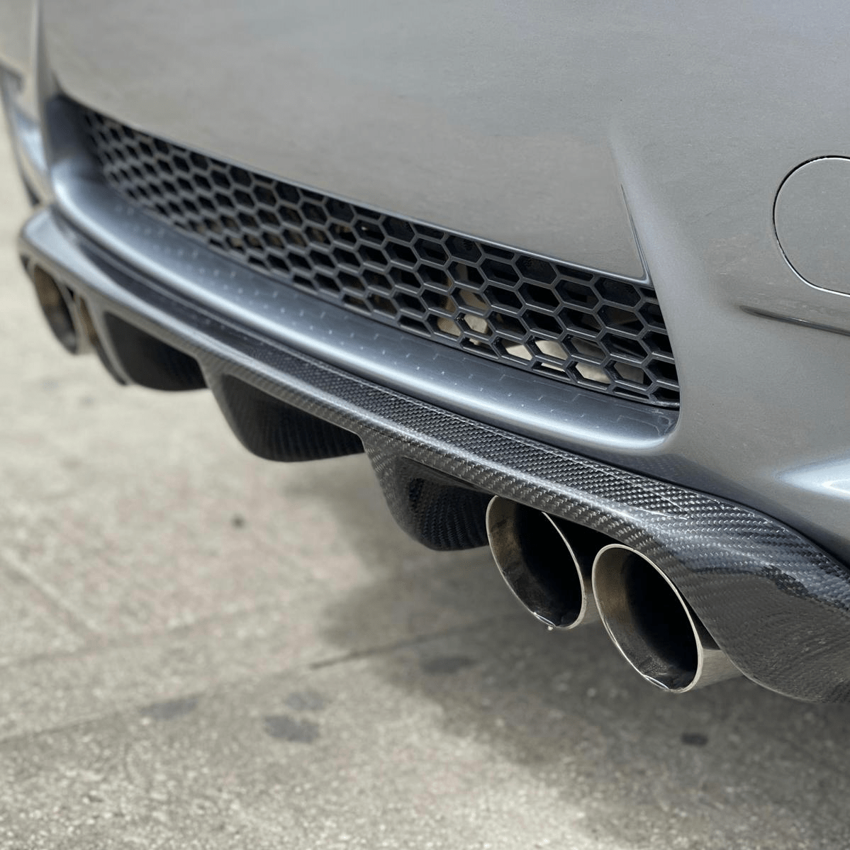 BMW M3 E92/E93 CARBON FIBER REAR DIFFUSER (2007 - 2013) - AutoTailor