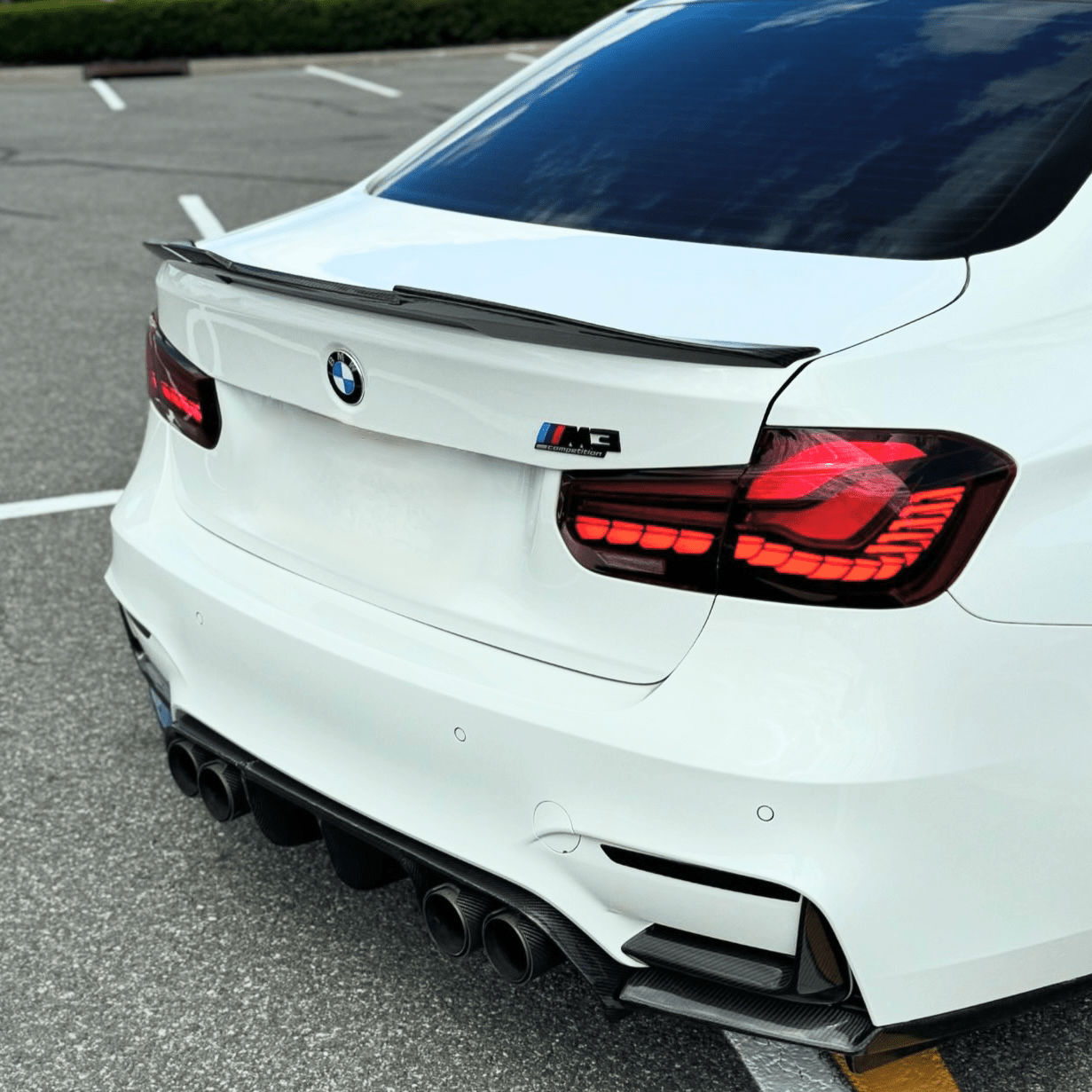 BMW M3 M4 F80/F82/F83 PRE - PREG CARBON FIBER REAR BUMPER TRIM COVERS (2014 - 2020) - AutoTailor