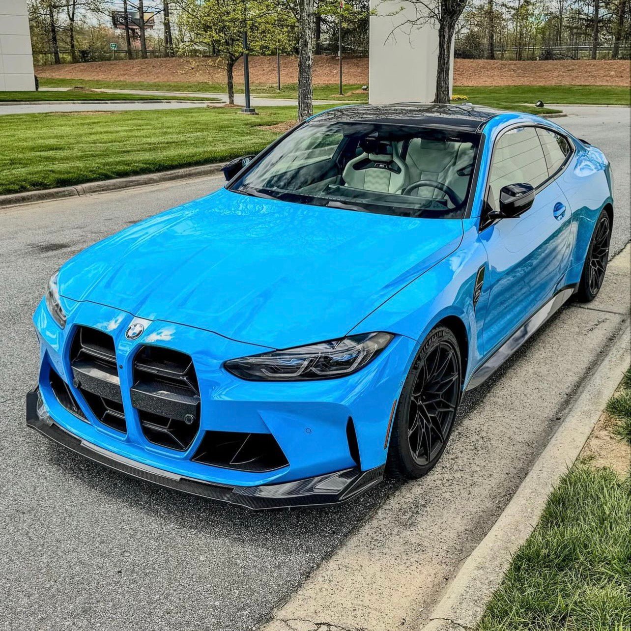 BMW M3 M4 G80/G81/G82/G83 PRE - PREG CARBON FIBER CSL FRONT GRILLE (2021+) - AutoTailor