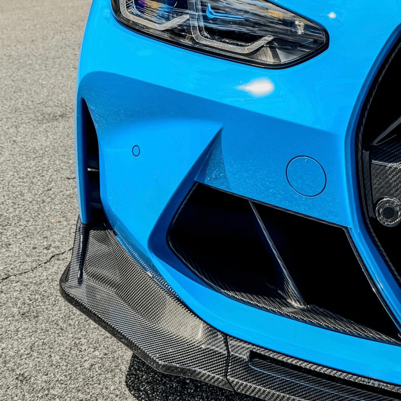 BMW M3 M4 G80/G81/G82/G83 PRE - PREG CARBON FIBER FRONT DUCTS (2021+) - AutoTailor