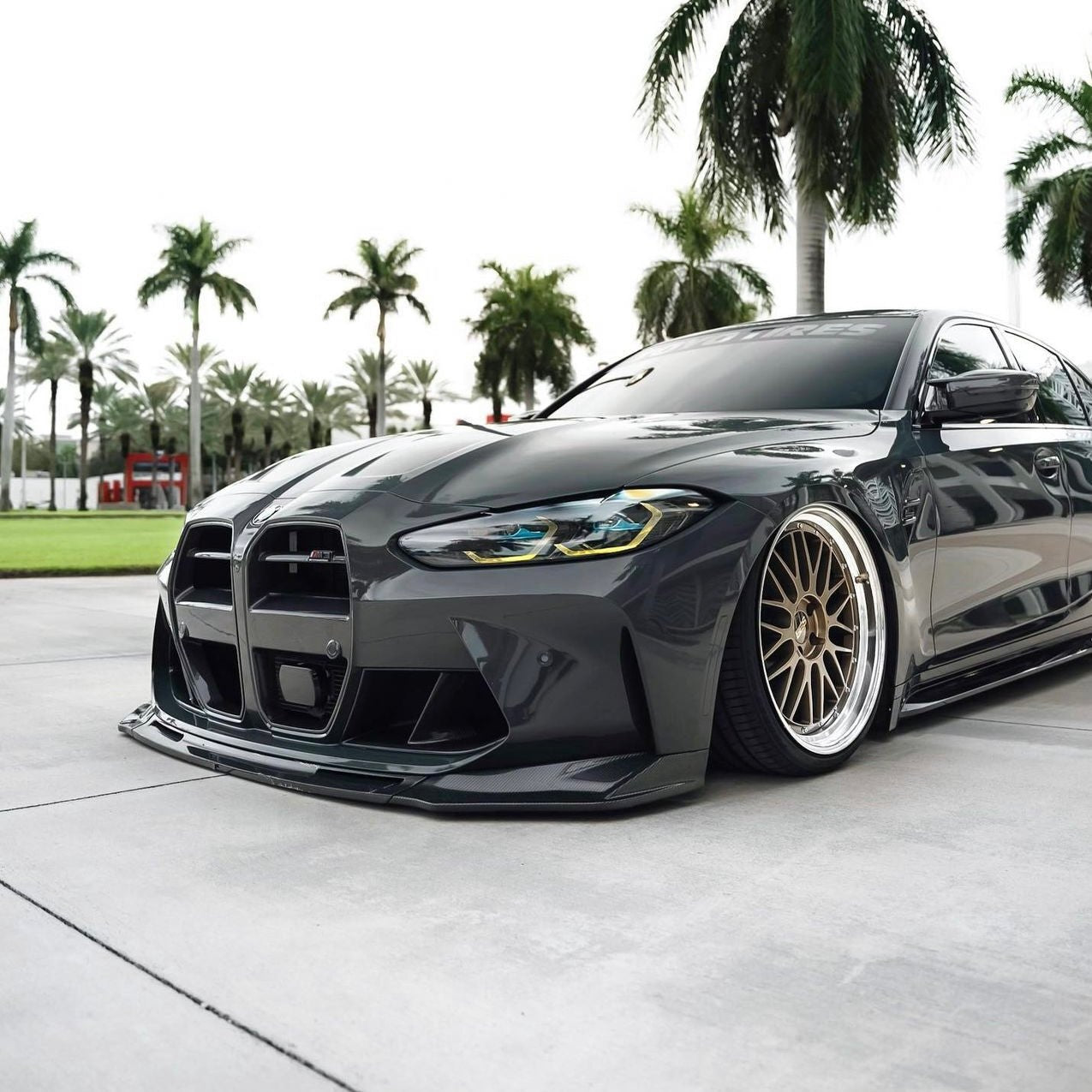 BMW M3 M4 G80/G81/G82/G83 PRE - PREG CARBON FIBER GT FRONT GRILLES (2021+) - AutoTailor
