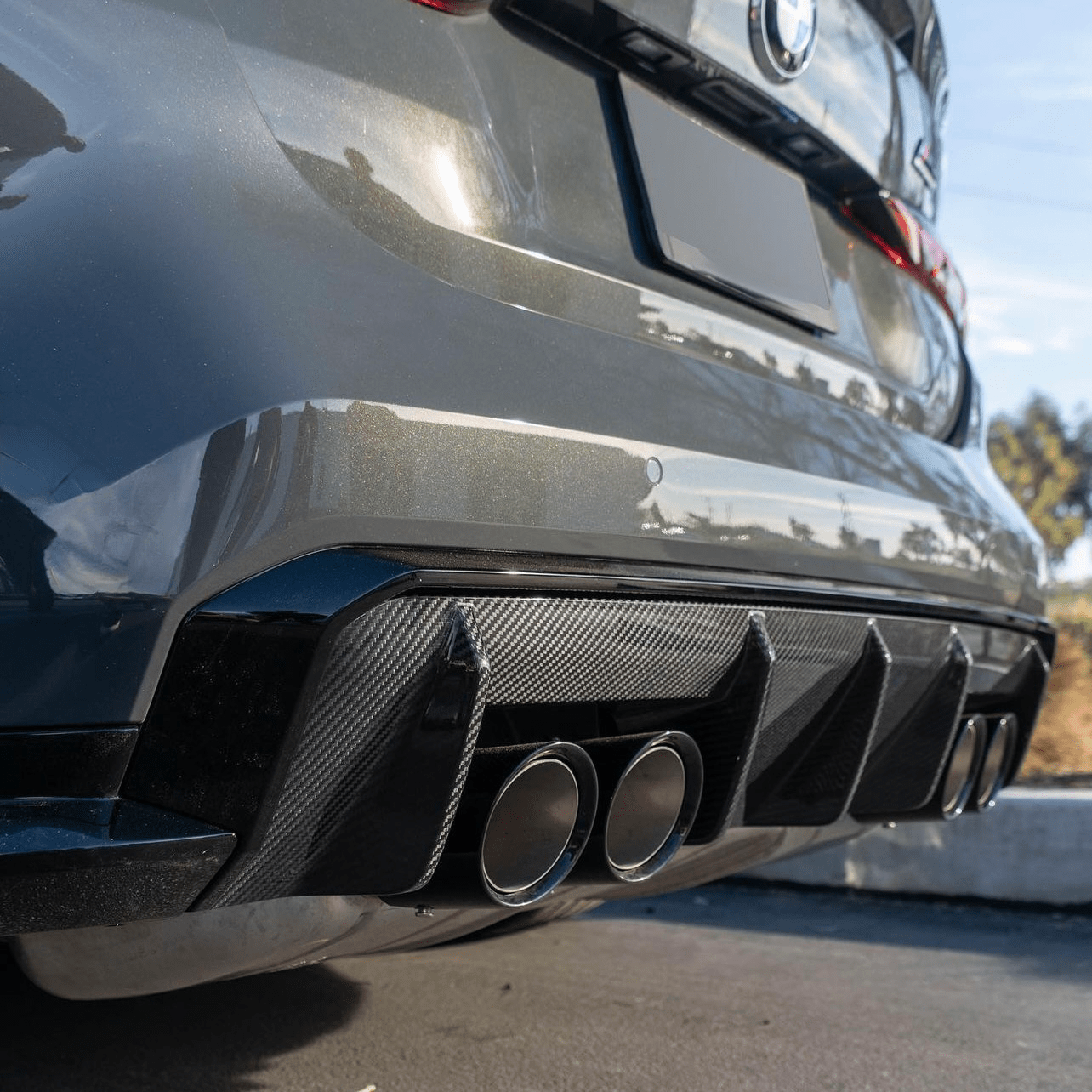 BMW M3 M4 G80/G81/G82/G83 PRE - PREG CARBON FIBER OEM REAR DIFFUSER (2021+) - AutoTailor