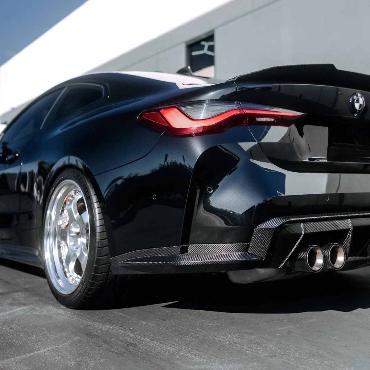 BMW M3 M4 G80/G81/G82/G83 PRE - PREG CARBON FIBER OEM REAR SIDE SPLITTERS (2021+) - AutoTailor