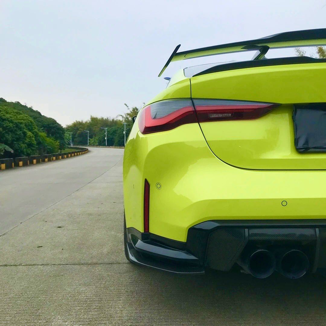 BMW M3 M4 G80/G81/G82/G83 PRE - PREG CARBON FIBER REAR SPATS (2021+) - AutoTailor