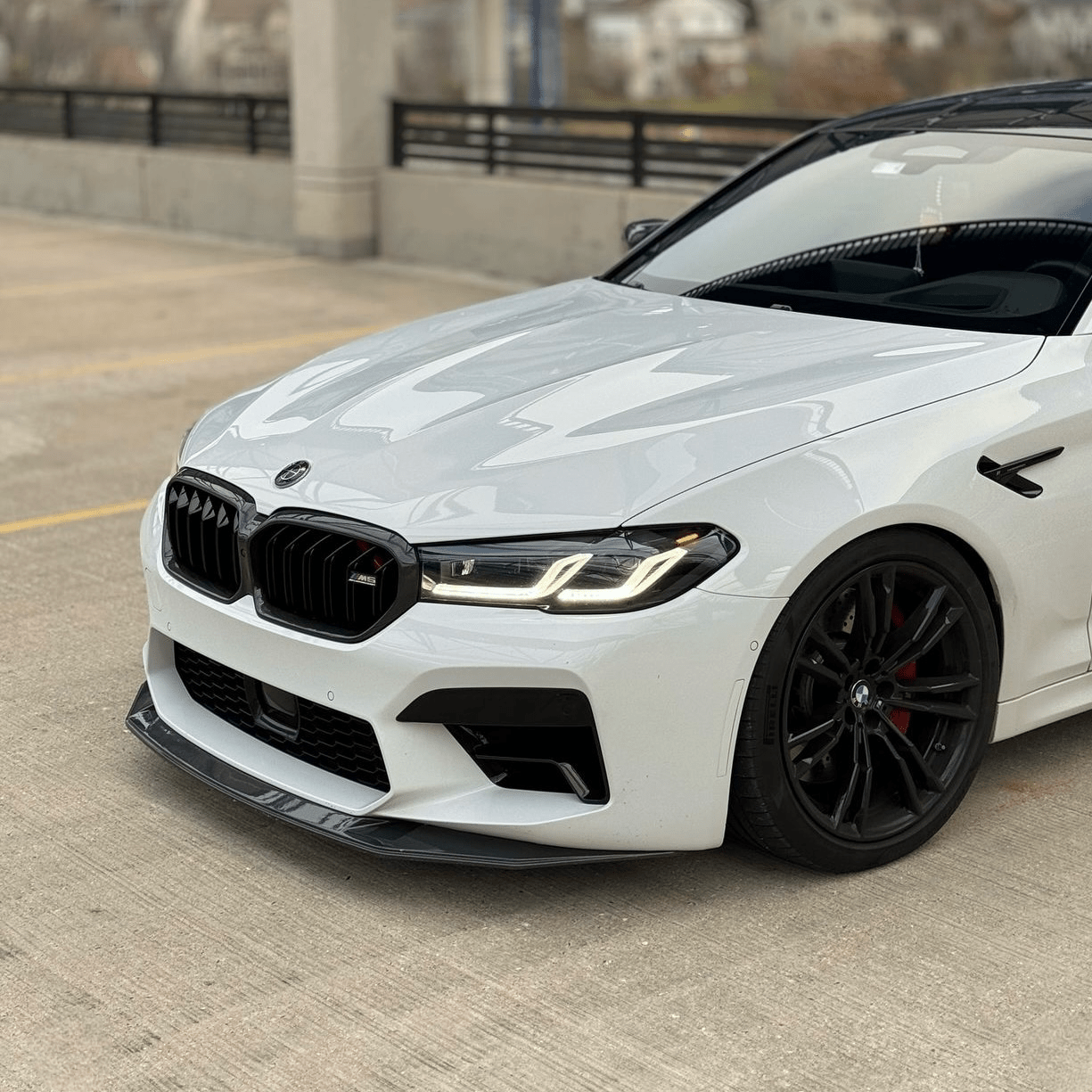 BMW M5 F90 LCI PRE - PREG CARBON FIBER FRONT SPLITTER (2020 - 2023) - AutoTailor