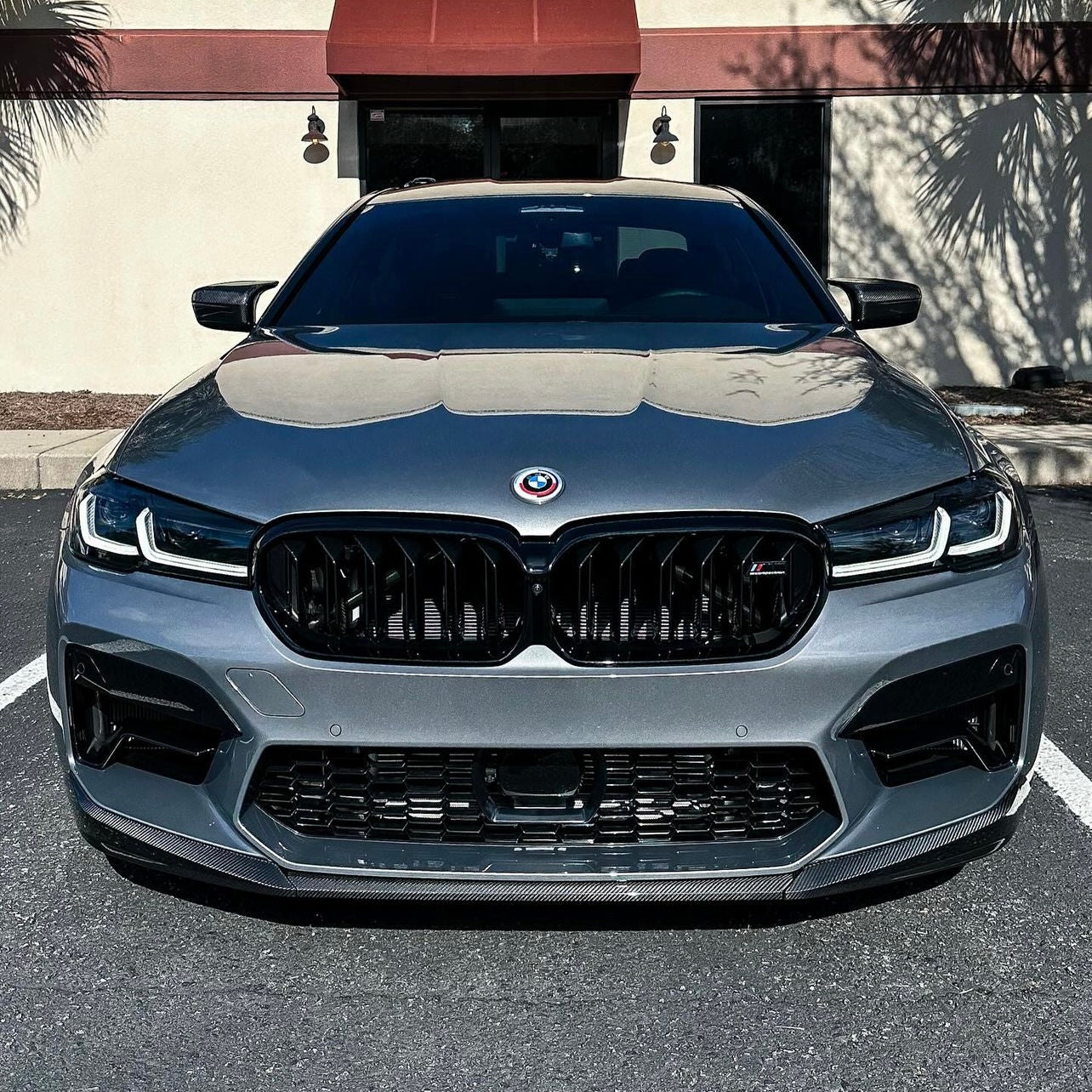 BMW M5 F90 LCI PRE - PREG CARBON FIBER MP FRONT SPLITTER (2020 - 2023) - AutoTailor